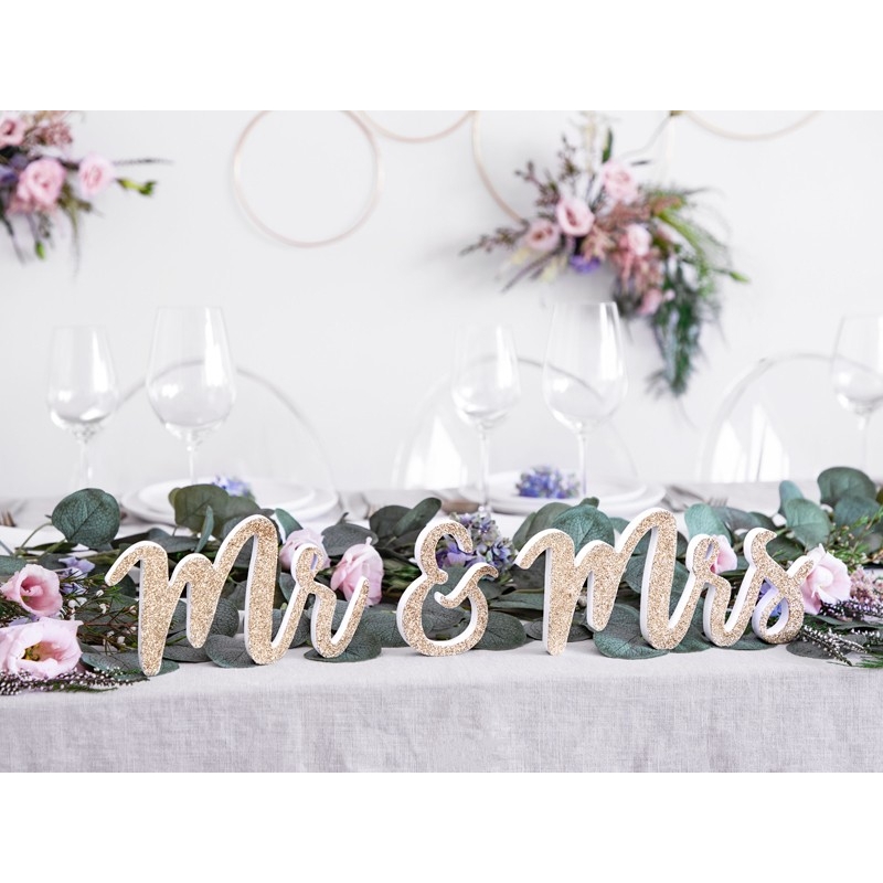 Mr & Mrs Buchstaben Schriftzug Hochzeit stehend Dekoration Tischdeko Wedding 